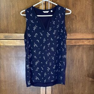 Reitmans Navy Floral Sleeveless Blouse